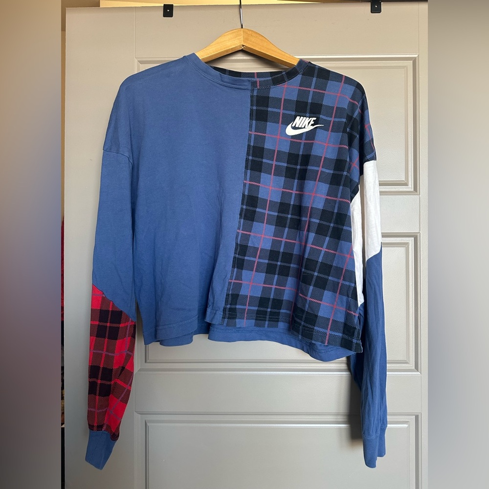 Nike Blue and Black Plaid Long Sleeve Shirt